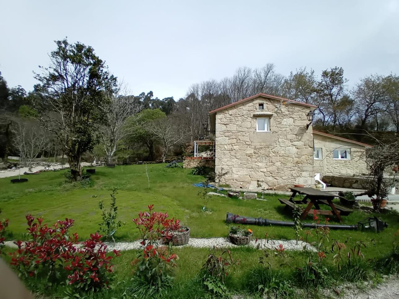 Casita A Estrenar En Finca Con Rio Proxima A Tui, Gondomar Y Portugal. Eksteriør billede