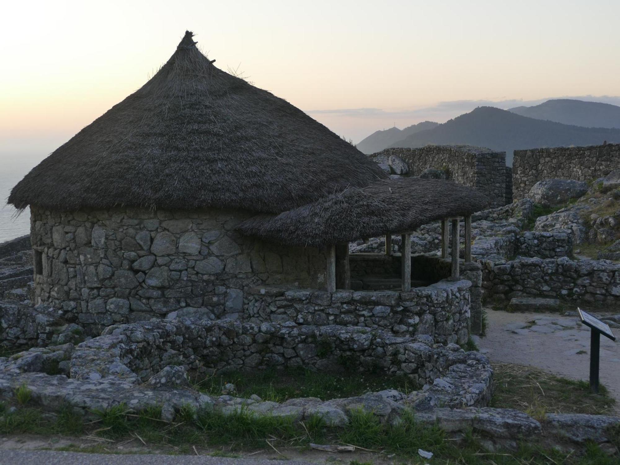 Casita A Estrenar En Finca Con Rio Proxima A Tui, Gondomar Y Portugal. Eksteriør billede