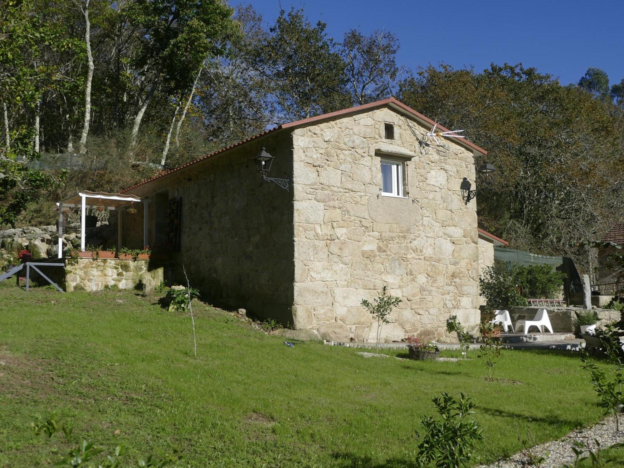 Casita A Estrenar En Finca Con Rio Proxima A Tui, Gondomar Y Portugal. Eksteriør billede